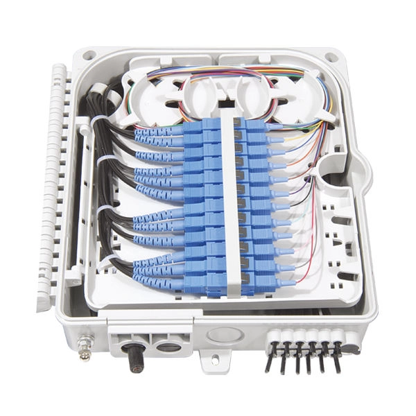 Two-mode multi-core optical fiber
