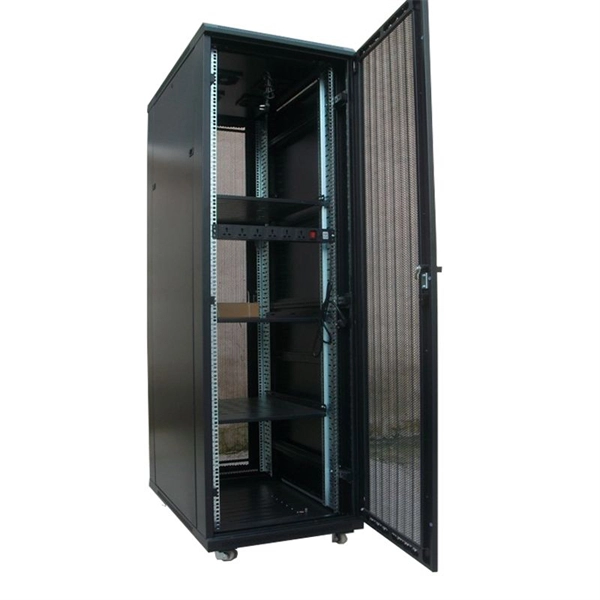 What type of cable tray should the feeder line run through