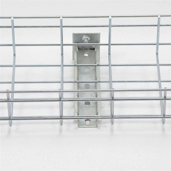 Special tools for wiring in power distribution cabinets