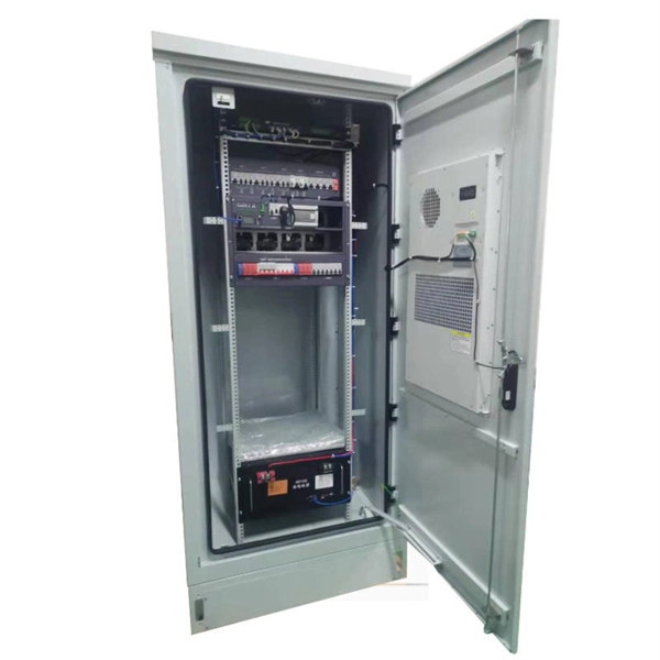 Outdoor waterproof monitoring box and power distribution box