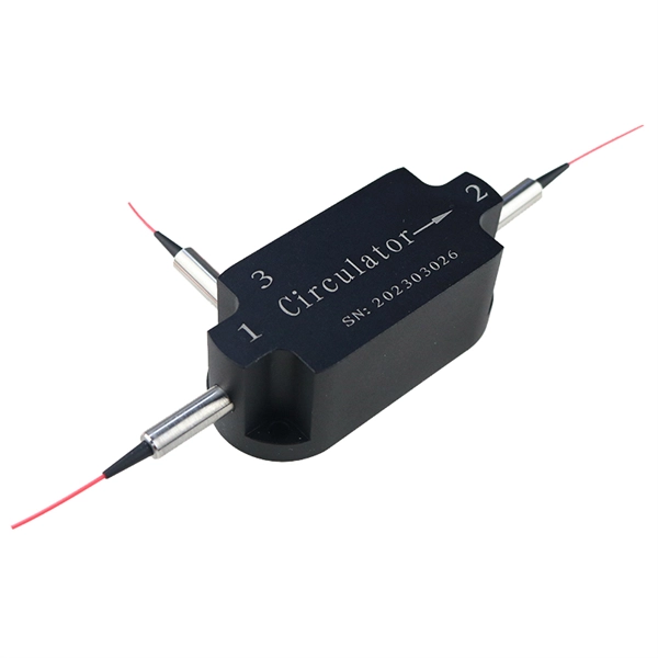 Fiber optic cable connection to aggregation switch